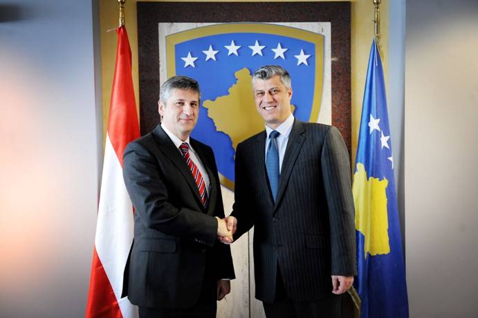 Austria përkrahë nisjen e dialogut mes Kosovës dhe Serbisë