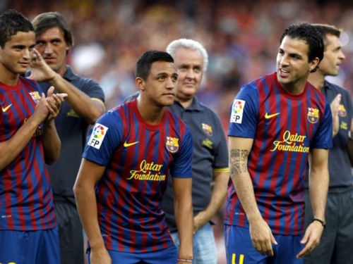 Ibrahim Afellay dhe Alex Song duhet të largohen nga Barcelona