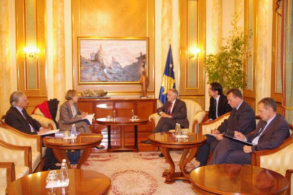 Kuvendi i Kosovës thellon bashkëpunimin me BB dhe FMN 