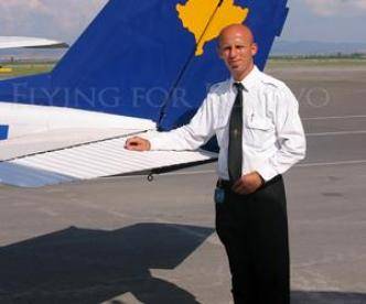 Aksidentohet James Berisha me aeroplanin e tij në Sudan