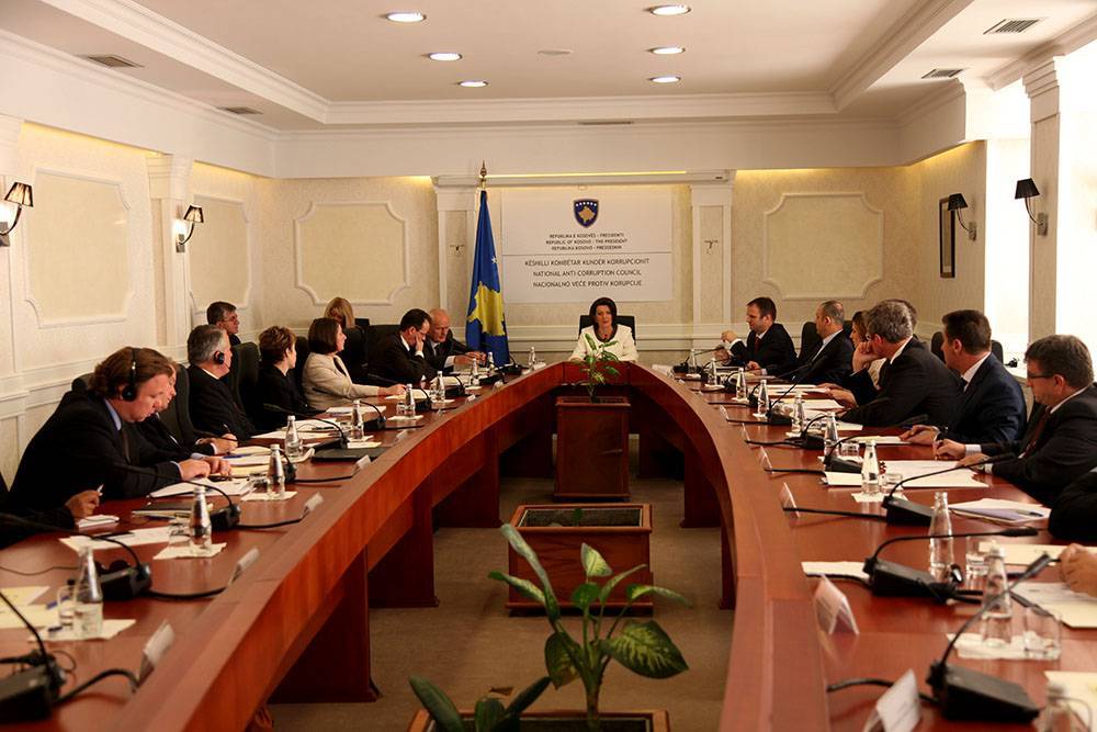 Jahjaga: Korrupsioni po rrezikon të ardhmen e Kosovës