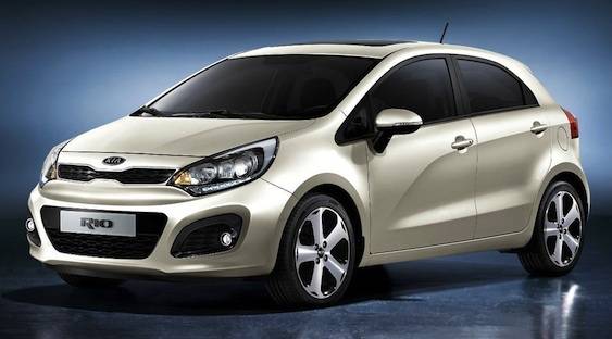 Kia Rio 2012 me motor turbo-benzinë 1.2 litërsh