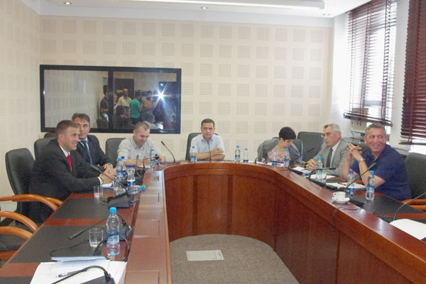 Komisioni mbështet veprimet e Policisë së Kosovës  