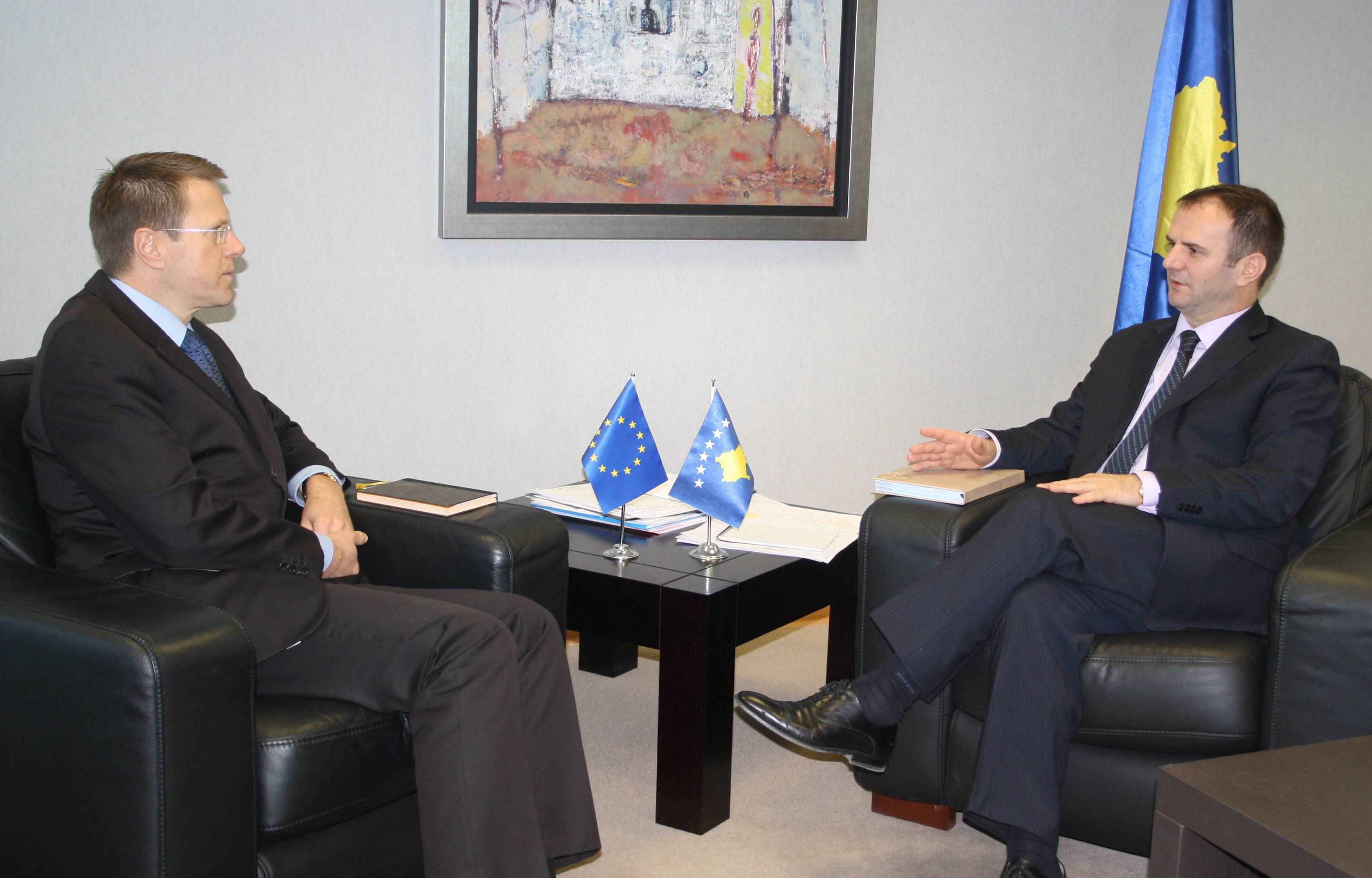Vlerësohet bashkëpunimi i Qeverisë me Zyrën e BE-së në Kosovë