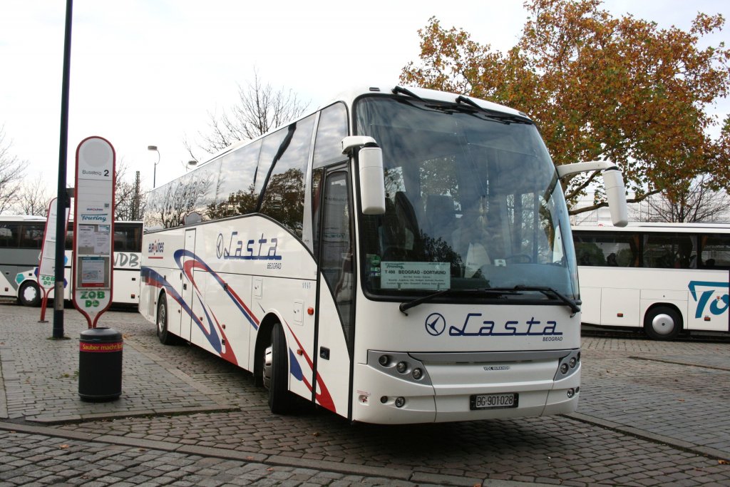 Dogana e Kosovës kthen autobusët e palicencuar serb