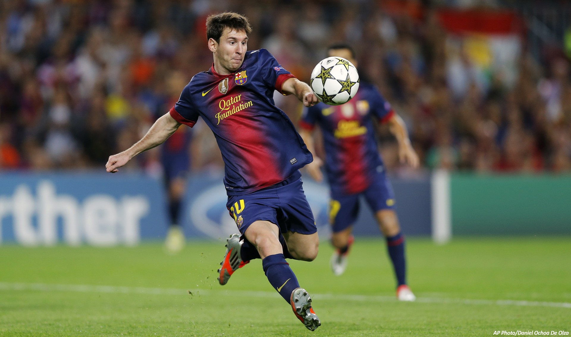 Messi, futbollisti më i pasur në botë 