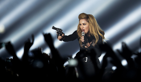 Madonna këndoi në mbështetje të Pussy Riot