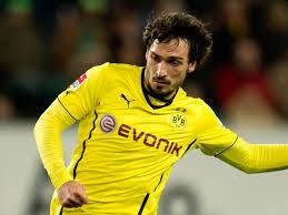 Hummels nis stërvitjen me Dortmundin