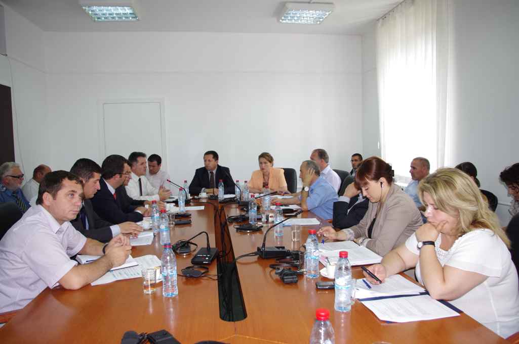 Komisioni miratoi Strategjinë Minerare 2012- 2025