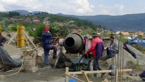 Vazhdon ndërtimi i shtëpive në veri 