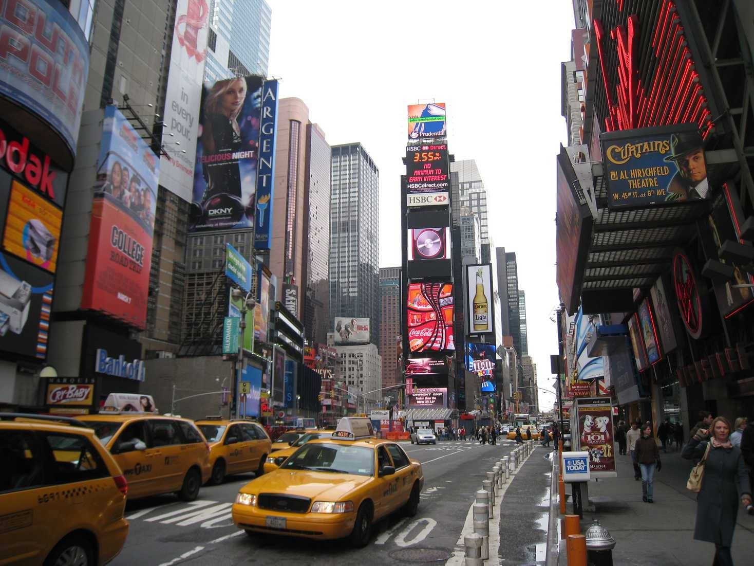New Yorku rikthehet si qytet i preferuar turistik 