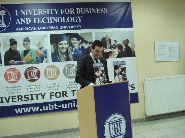 UBT promovoi revistën “Alumni”