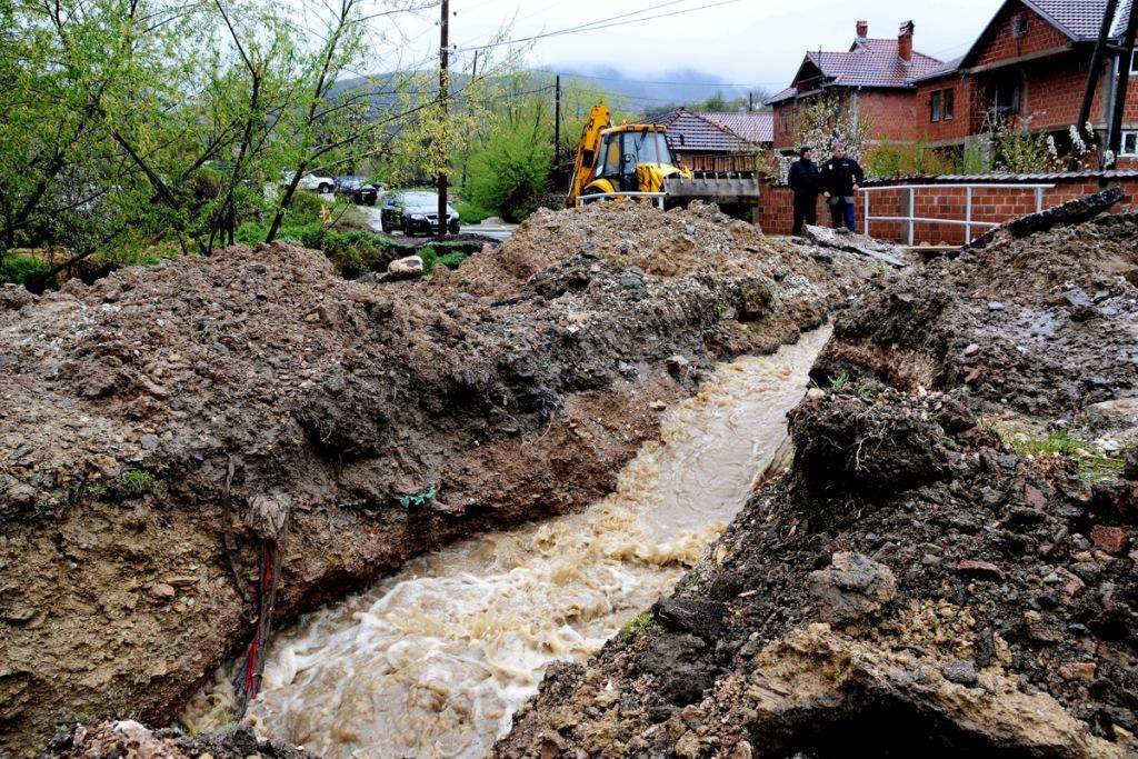 Vazhdojnë masat e emergjencës në ndihmë të banorëve të Prishtinës