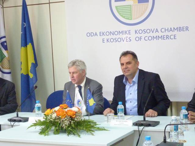 Feith: Qeveria duhet t'i ofroj kushte komunitetit të biznesit