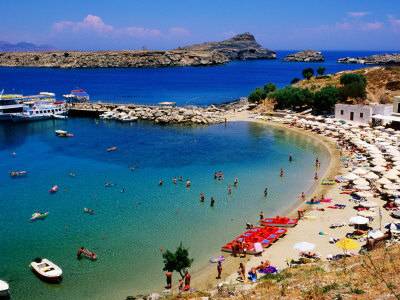 Greqi, Bien çmimet e pronave në zonat turistike