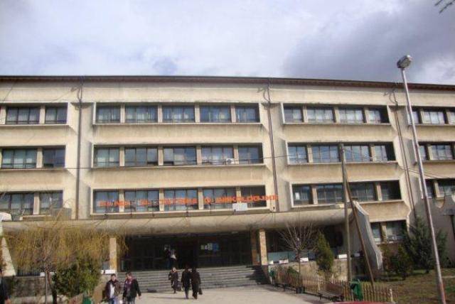 QKUK: Në Gjinekologji kryhen 2.031 lindje