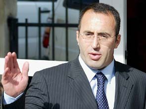 Hagë, Haradinaj në paraburgim rinis gjyqi ndaj tij 