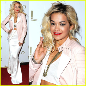 Rita Ora shkëlqen në Las Vegas