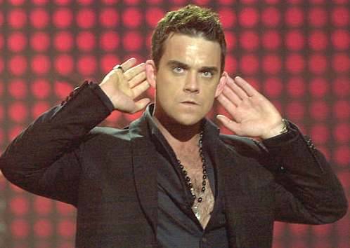 Robbie Williams përsëri këndon solo