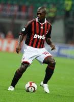 Pato e Seedorf të pranishëm në Old Trafford