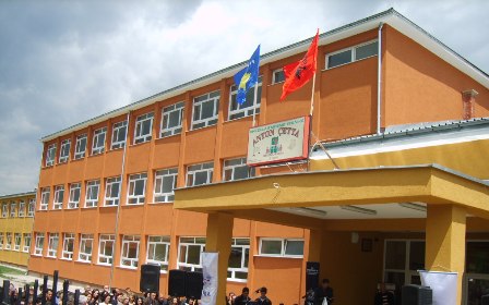 Shkolla fillore “Liria” në Milloshevë, më e pastra në Kosovë