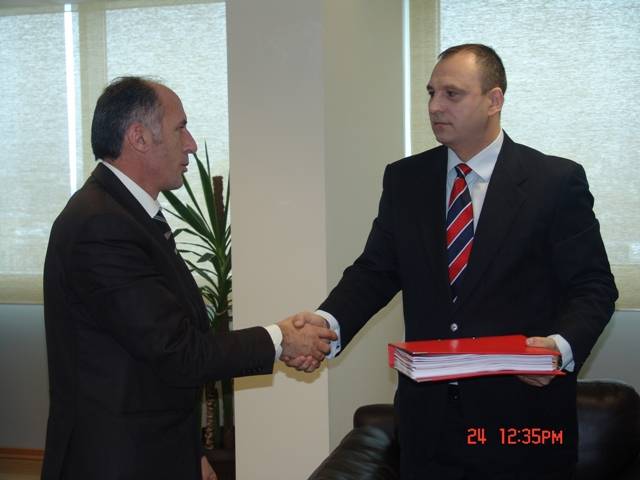 Petrovic ka pranuar detyrën e ministrit të Pushtetit lokal