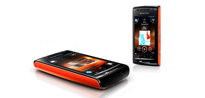 Sony Ericsson prezanton modelin W8