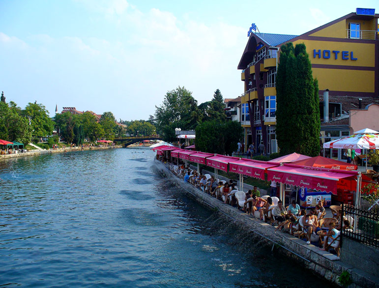 Fillimi i korrikut rrit numrin e turistëve në Strugë