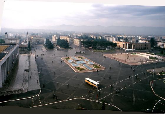 Shqipëria dënon dhunën në veri të Kosovës