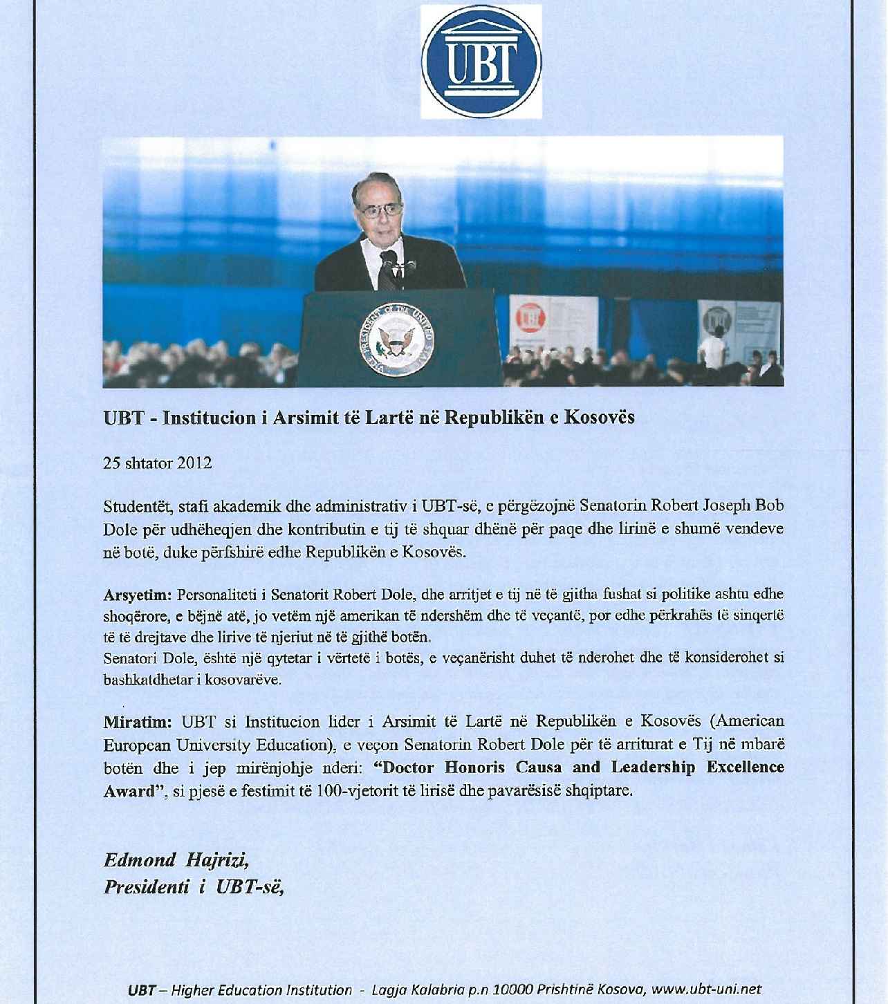 UBT nderon Senatorin Bob Dole  