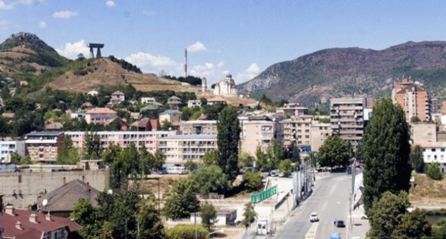 Sulmohet zyra e PDK-së në Lagjen e Boshnjakëve