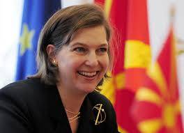 Nuland: Të zgjidhen problemet Serbi - Kosovë