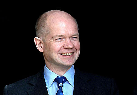 Hague: Dialogu Kosovë-Serbi, mundësi për në BE