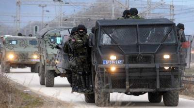 Xhandarmëria serbe patrullon në veri të Kosovës