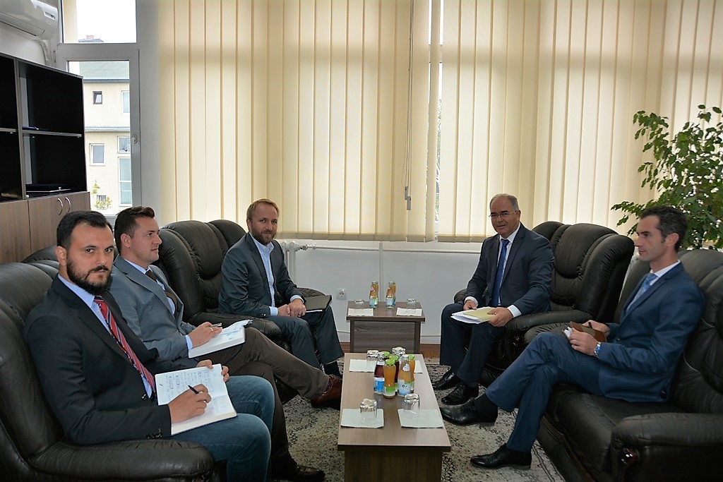 Ministri Tahiri premton rritje të buxhetit për KGJK-në