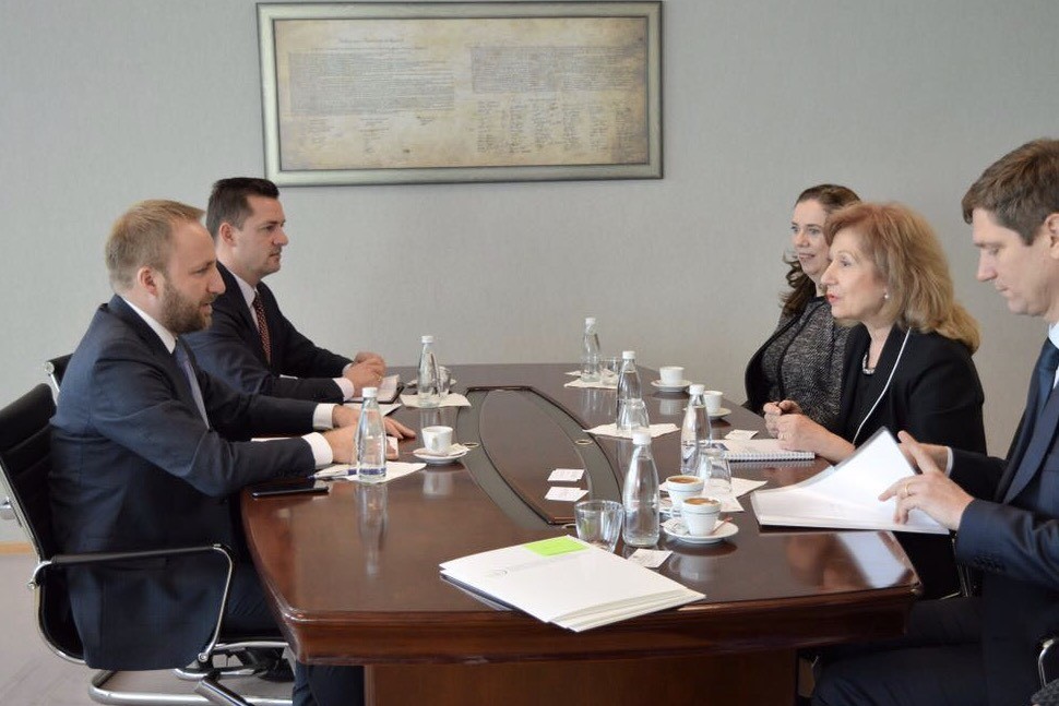 Qeveria siguron mbrojtje juridike për personat që paraqiten në Gjykatën Speciale