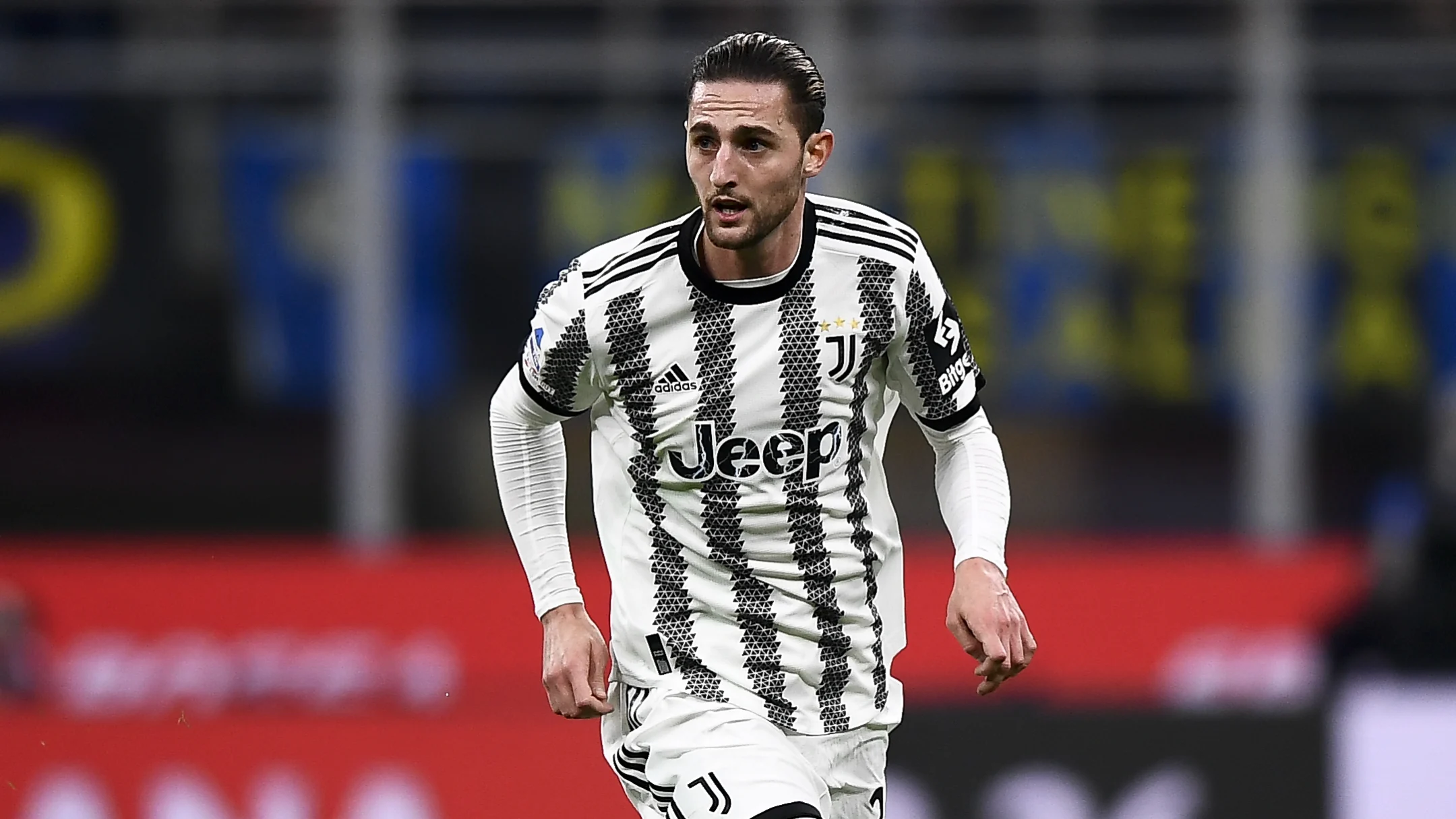 Adrien Rabiot do të rinovojë kontratën me Juventusin