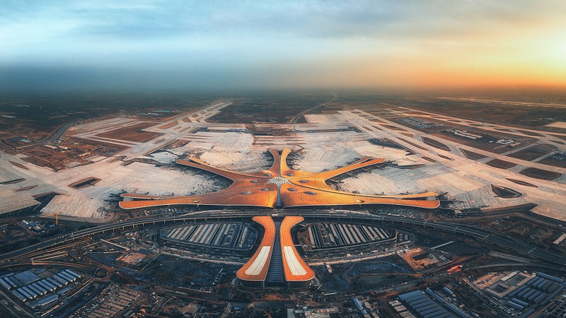 Aeroporti Daxing i Pekinit nis sezonin dimëror me fluturime të shumta