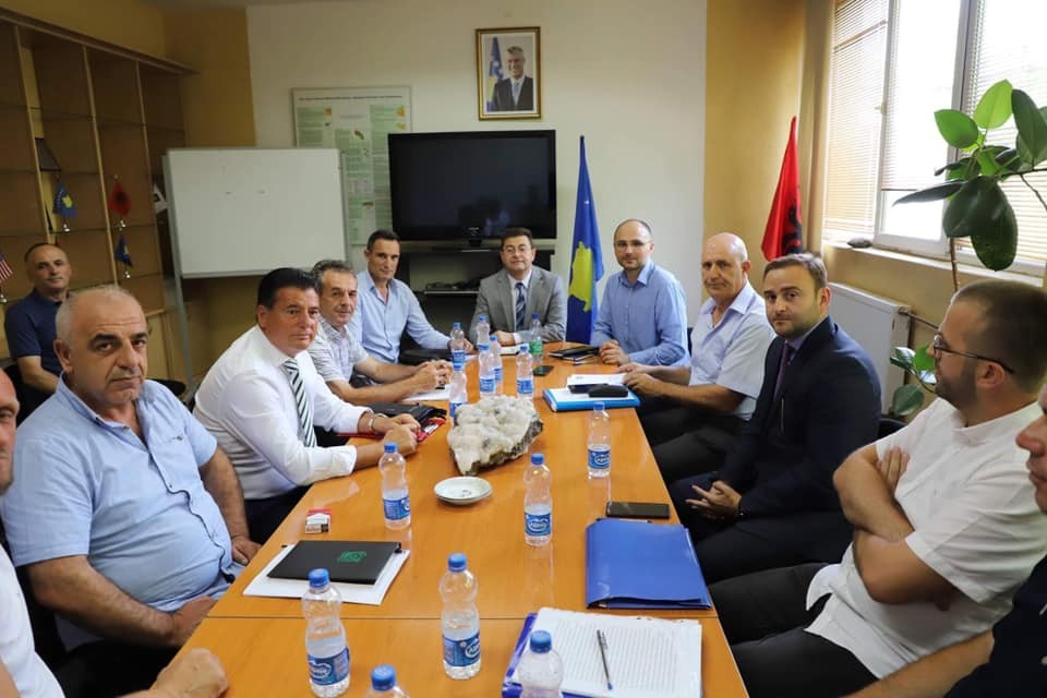 Arrihet marrëveshja për ndërprerjen e grevës së këshillit protestues të “Trepça”