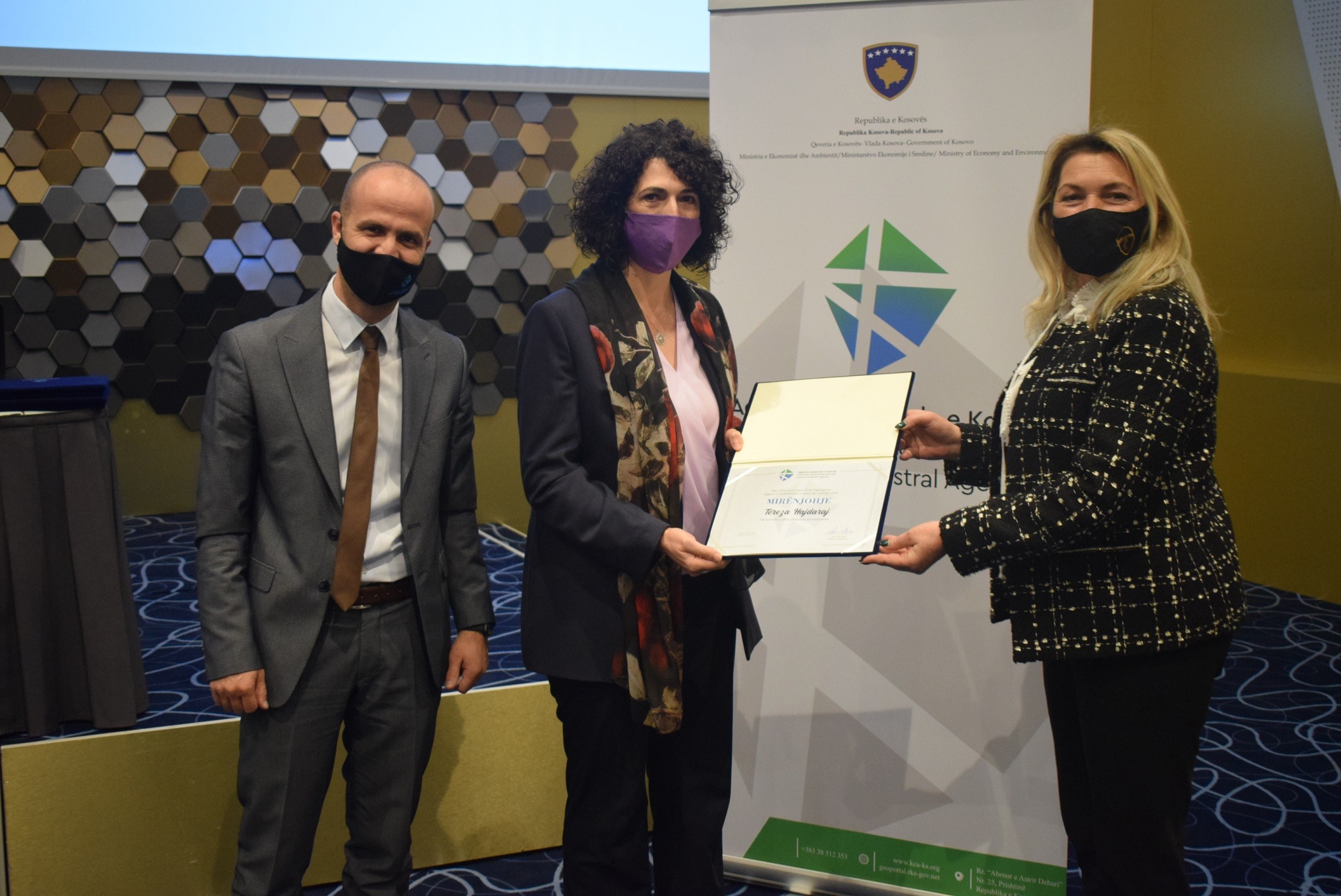 Agjencia Kadastrale e Kosovës shpërndan mirënjohje për kontribuesit