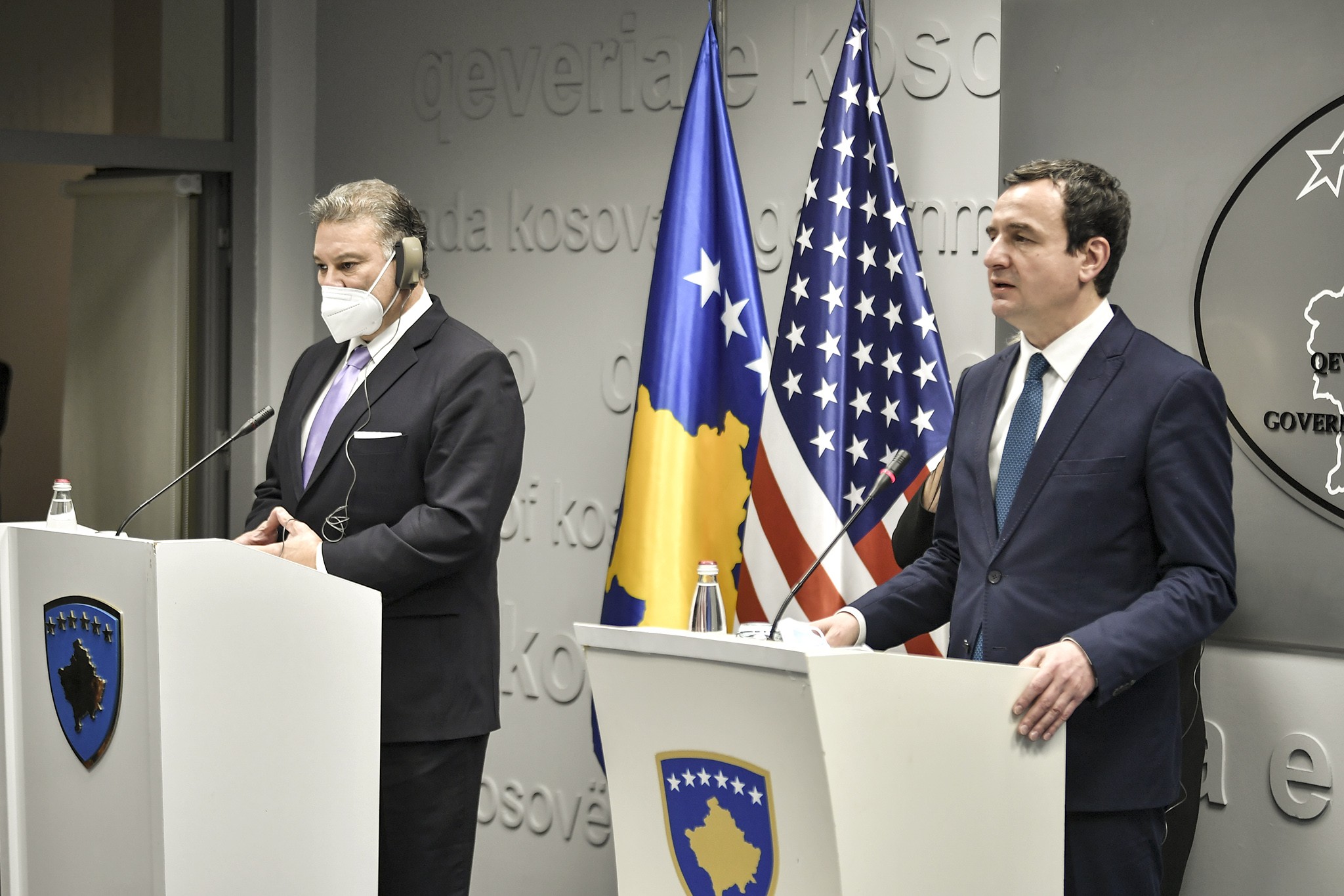 Escobar dhe Lajčák vizitojnë Kosovën
