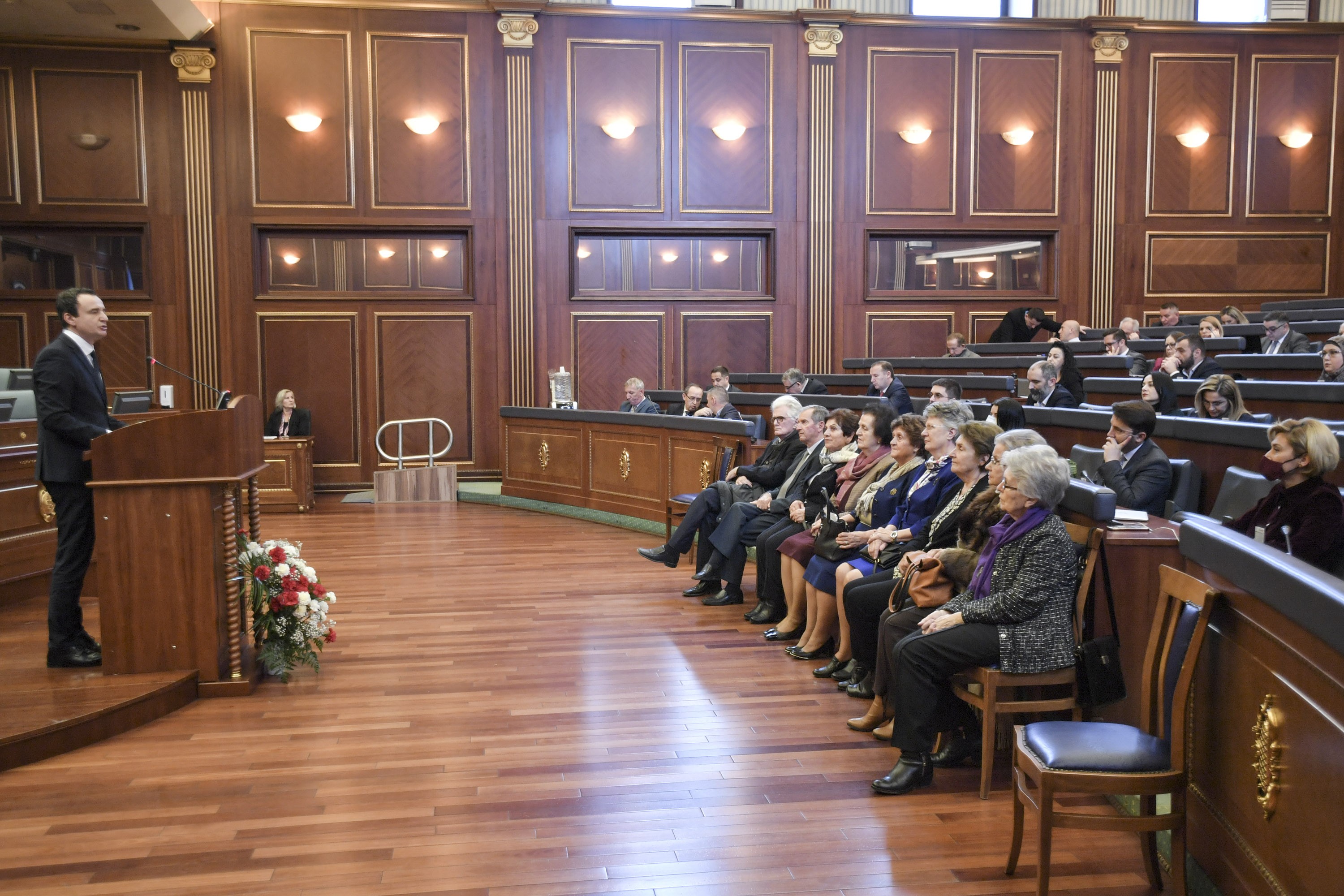  Kurti: Na duhet një epope e arsimit, një epope që e shpall arsimin