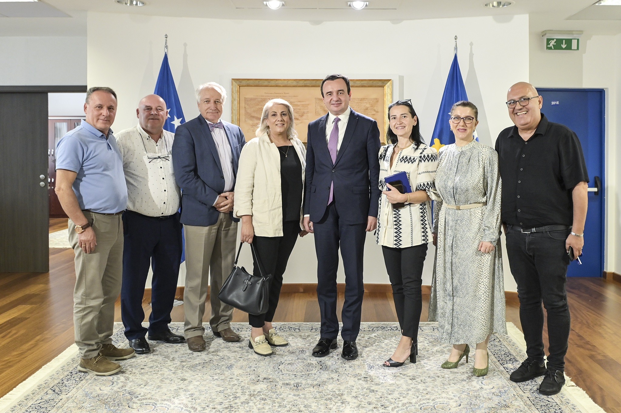 Kurti priti në takim përfaqësuesit e Federatës së Sindikatave të Shëndetësisë