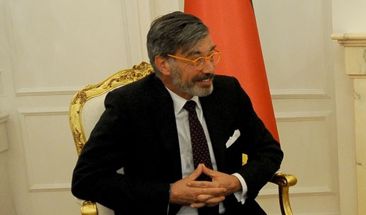 Heldt paralajmëron pasoja nëse shfuqizohet Specialja