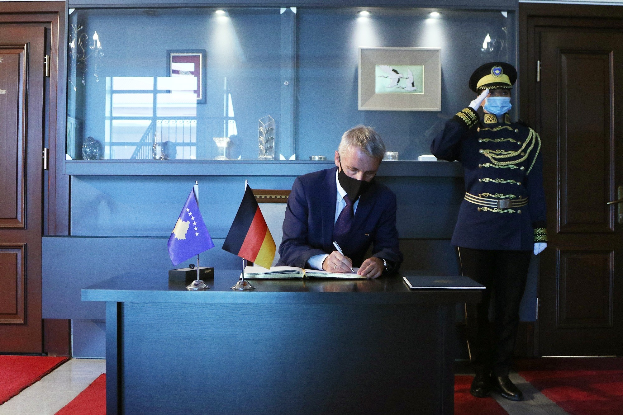 Presidenti Thaçi pranoi letrat kredenciale nga ambasadori i ri i Gjermanisë