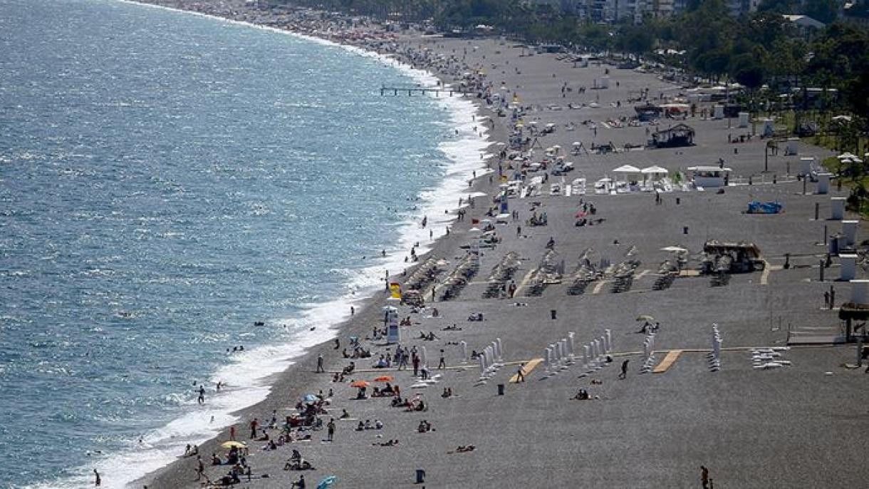 Antalie u bë destinacioni më i preferuar i turistëve gjatë këtij sezoni