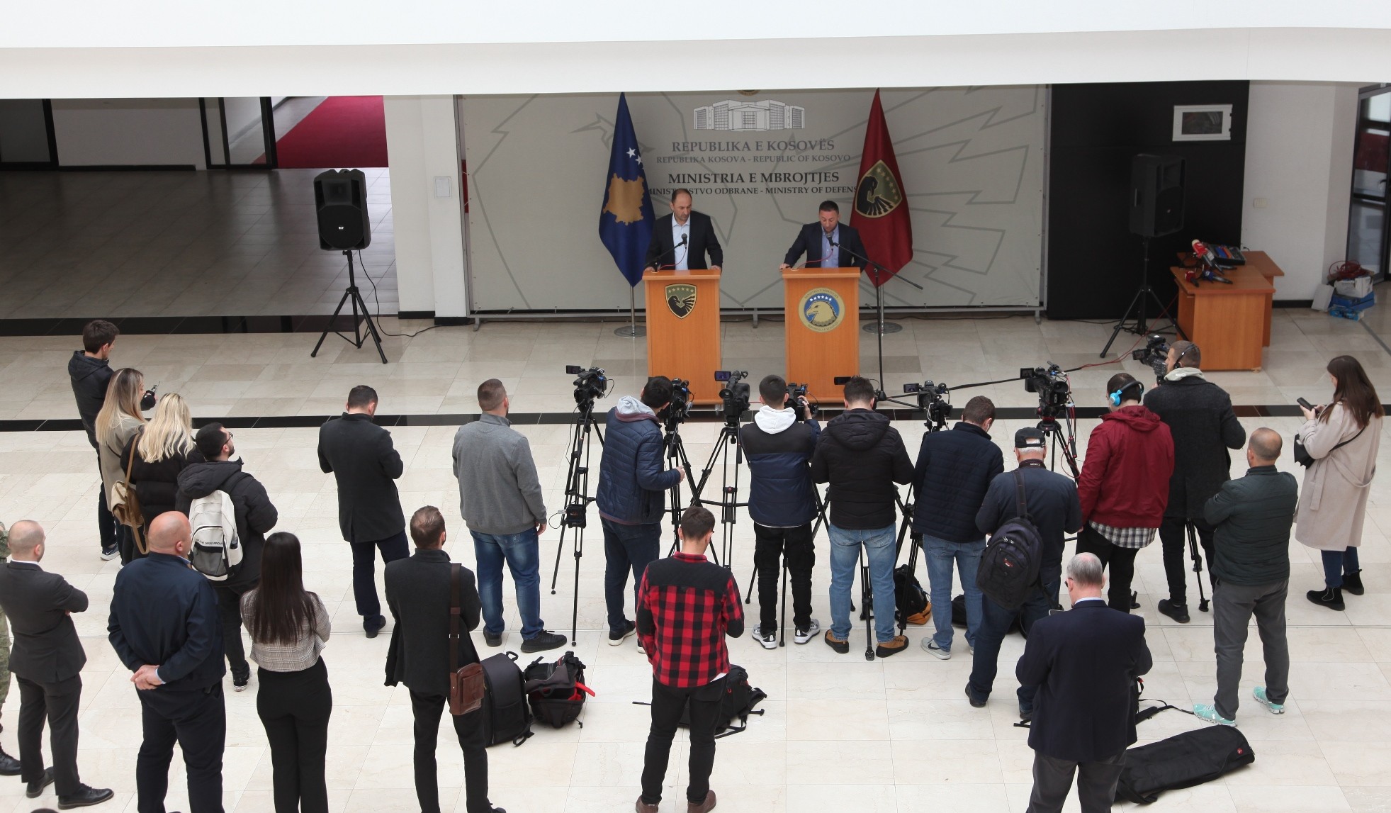 Aeroporti i Gjakovës funksionalizohet për qëllime të mbrojtjes