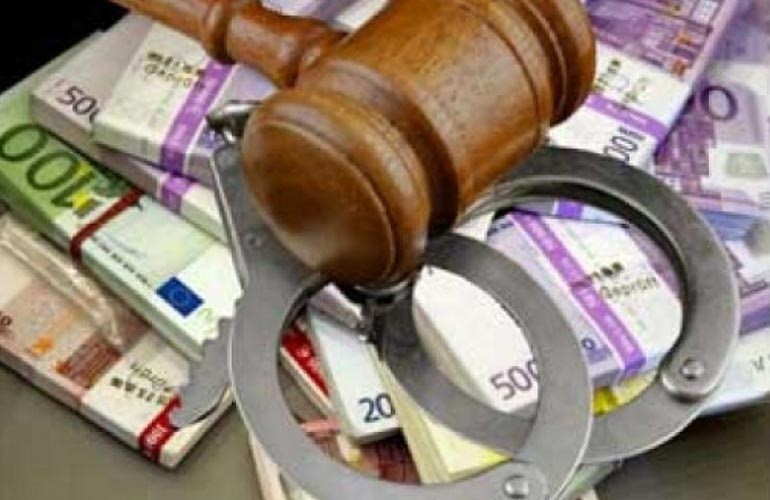 Me Qeverinë e re filloj ç’kapja e Shtetit