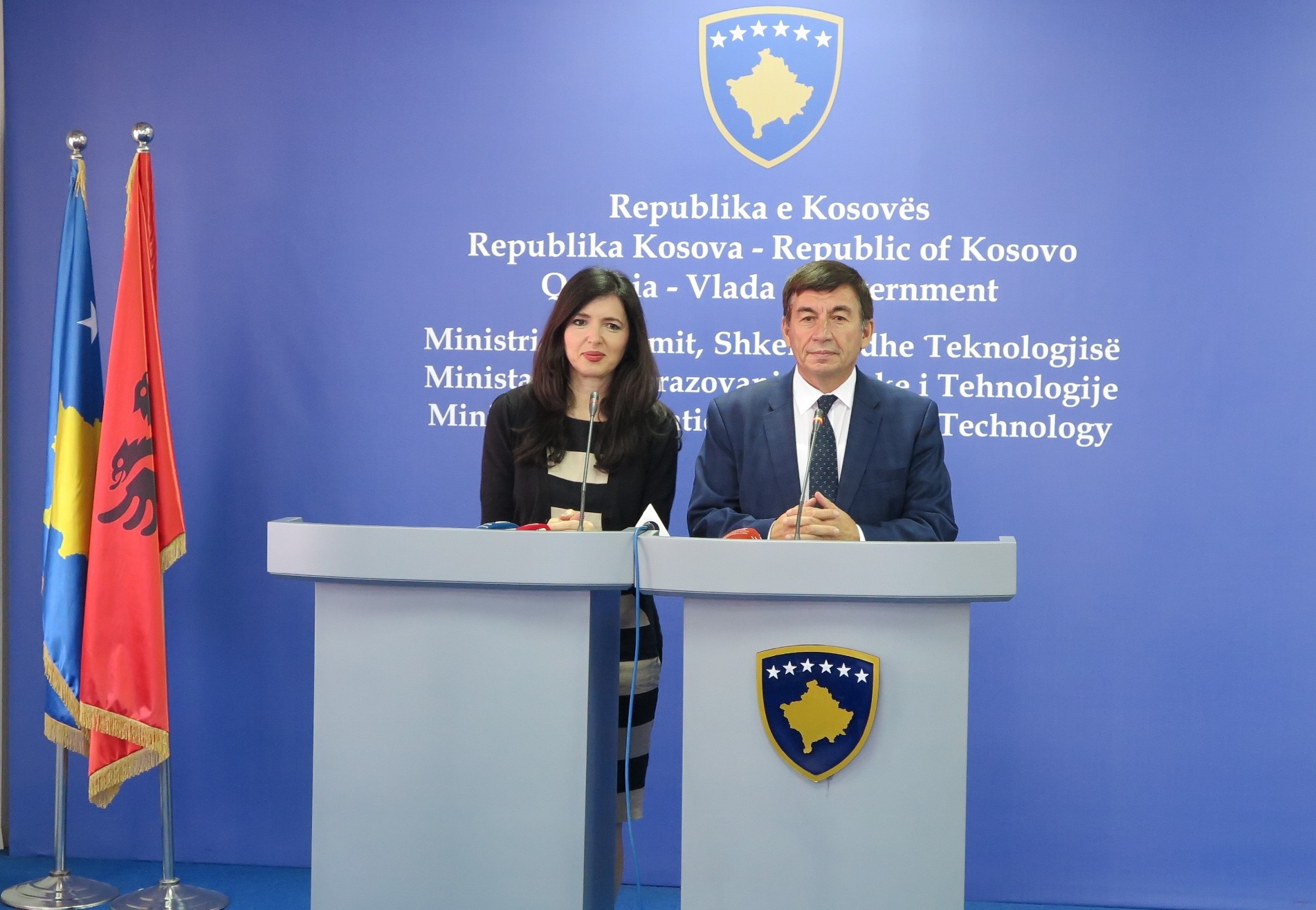 Angazhohen për një arsim sa më unik dhe kombëtar