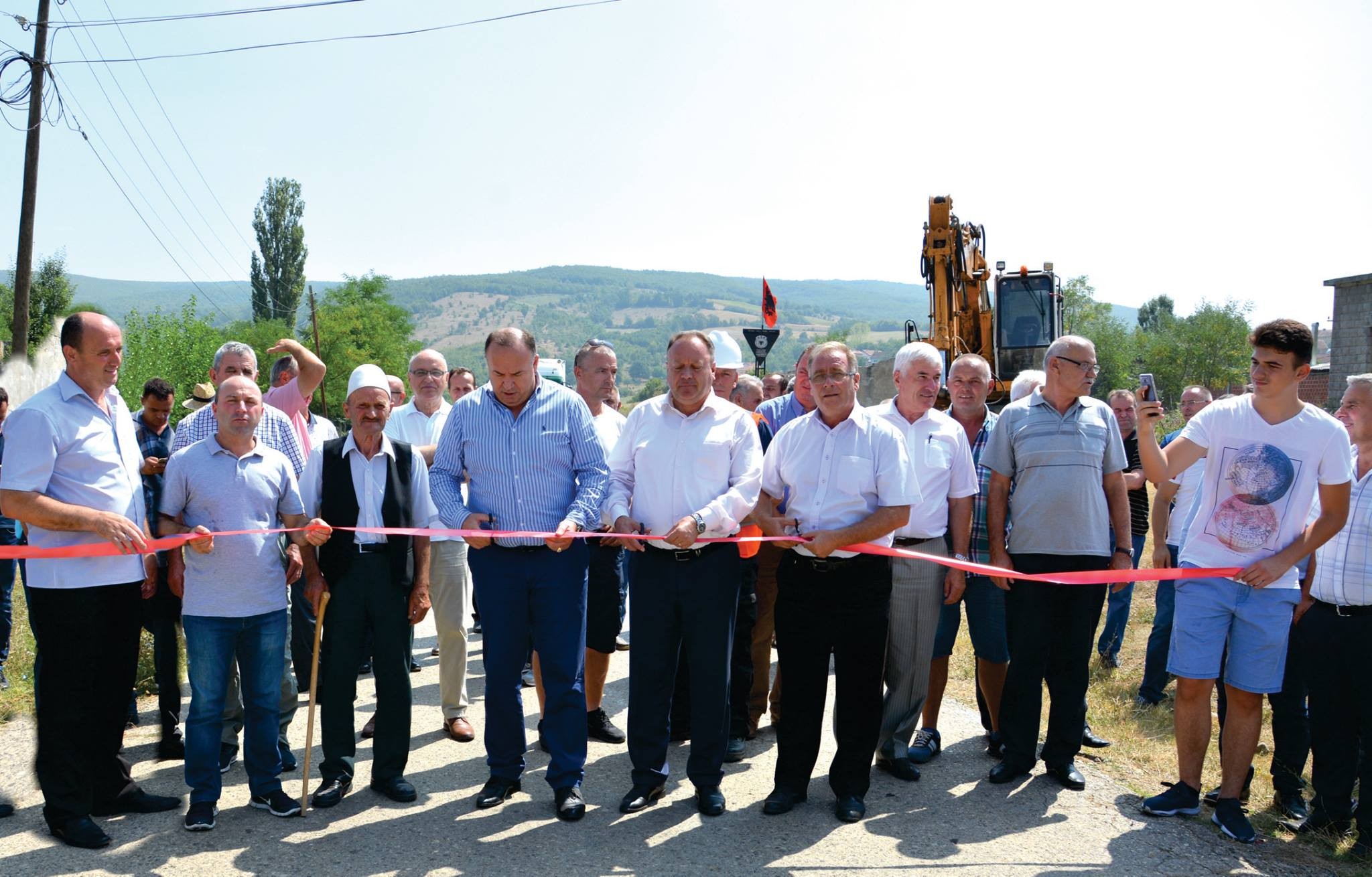 Një milion euro për asfaltimin e rrugës së Ujmirit